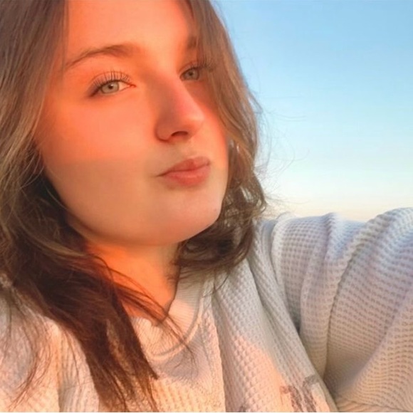 Meet your Posher, Gracie - Picture 1 of 1